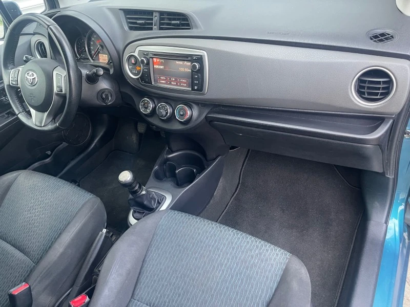 Toyota Yaris 1.0i 69к.с., нави, кам., мулти, клима, е5, снимка 9 - Автомобили и джипове - 41673771