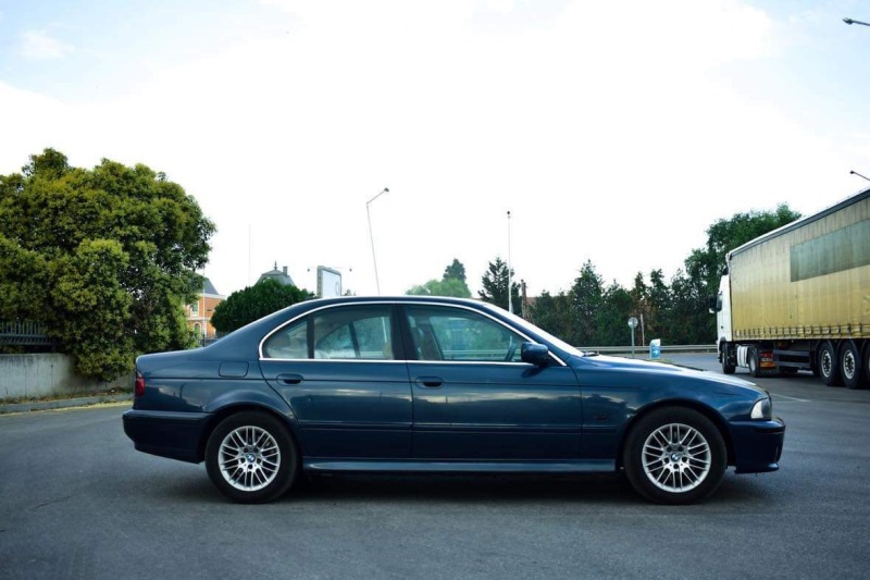 BMW 530 3.0D, снимка 2 - Автомобили и джипове - 46461786