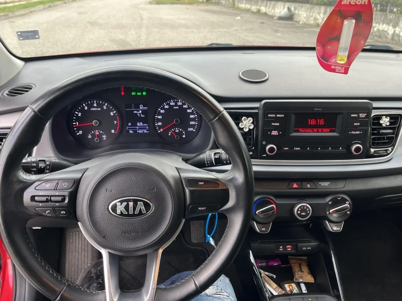 Kia Rio, снимка 13 - Автомобили и джипове - 47431662