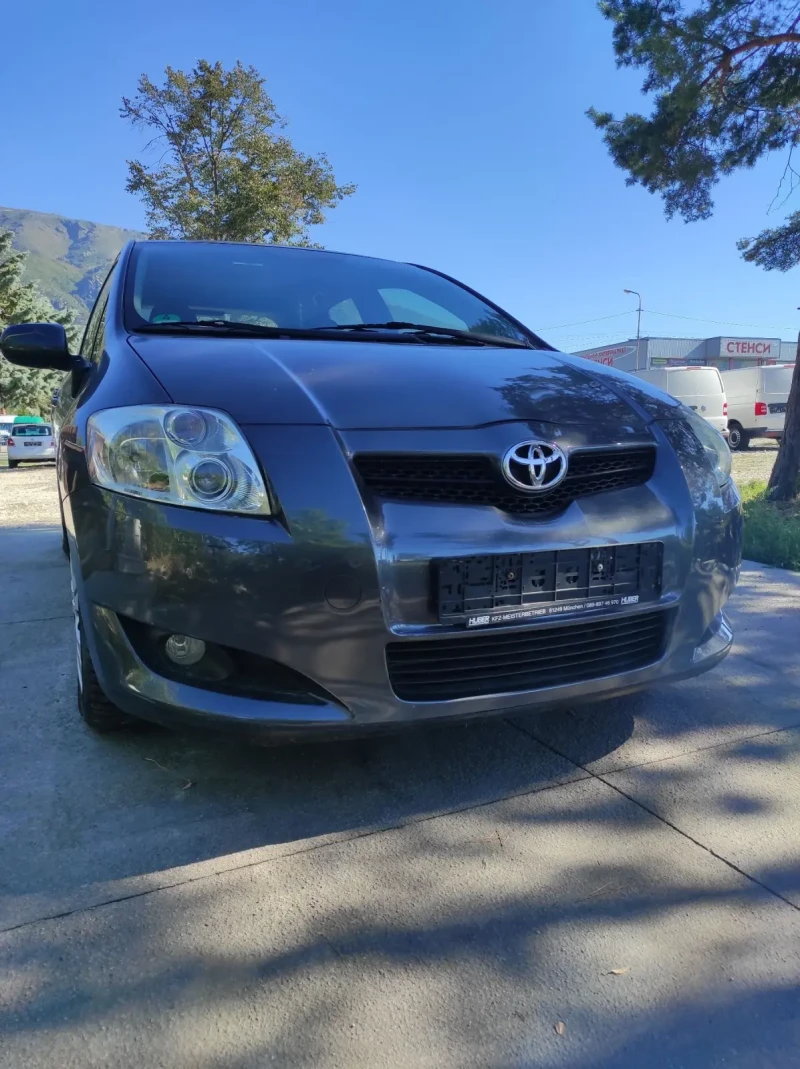 Toyota Auris 1.4, снимка 3 - Автомобили и джипове - 47447219