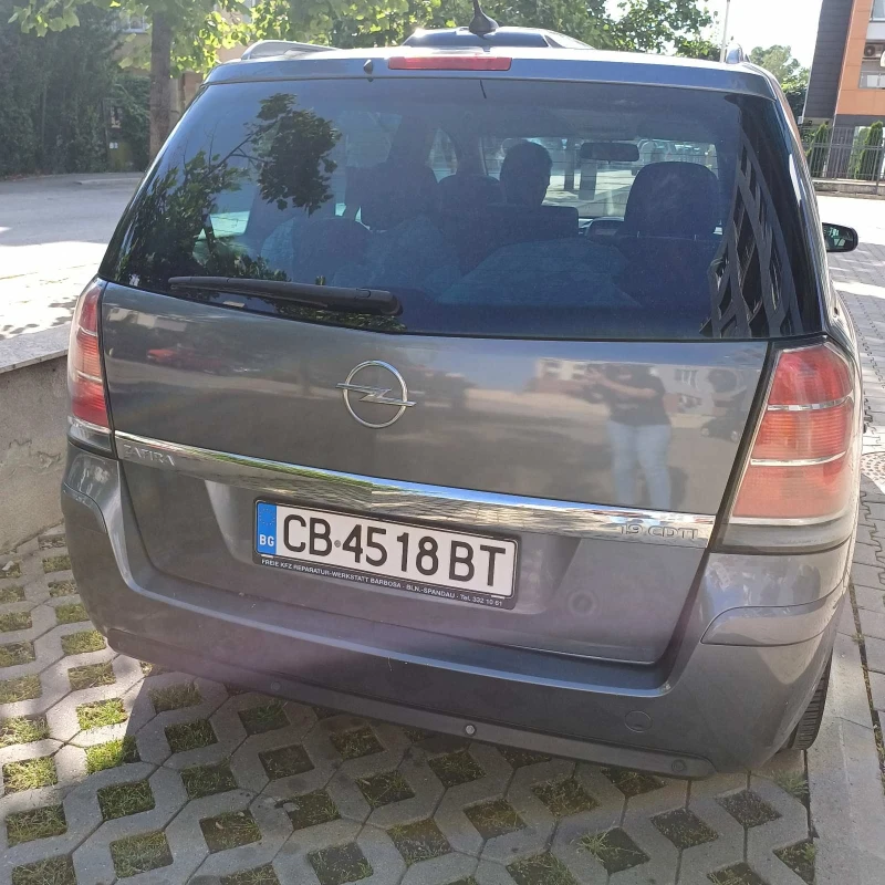 Opel Zafira 1.9 cdti, снимка 2 - Автомобили и джипове - 48666975