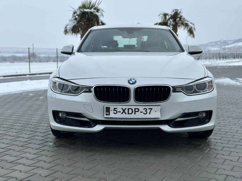 BMW 320 F30 320I Sport line, снимка 8 - Автомобили и джипове - 48683078