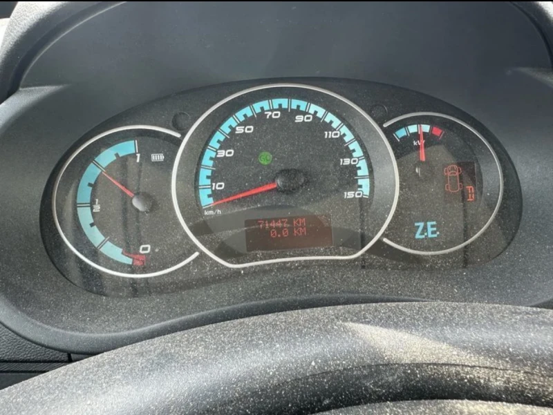 Renault Kangoo ZE 33kw, снимка 3 - Автомобили и джипове - 49315527