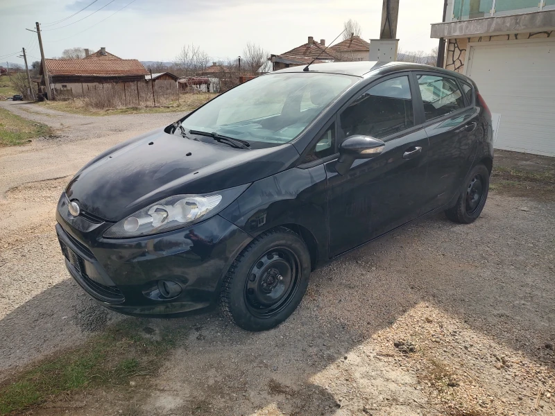 Ford Fiesta 1.6 Tdci, снимка 8 - Автомобили и джипове - 49503958