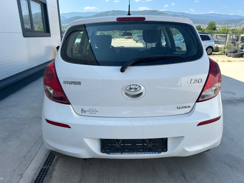 Hyundai I20 1.4 CRDI 90ps, снимка 8 - Автомобили и джипове - 51880946