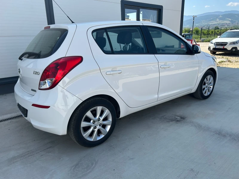 Hyundai I20 1.4 CRDI 90ps, снимка 4 - Автомобили и джипове - 51880946