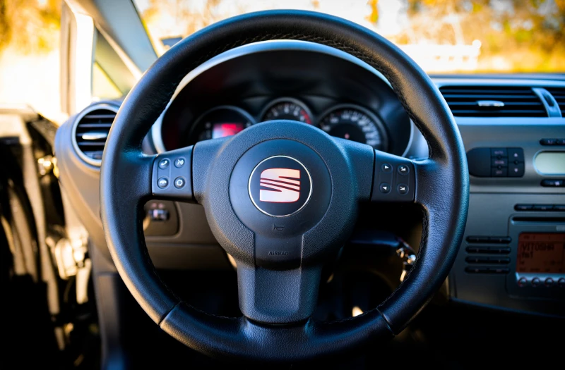 Seat Leon Sport Up, снимка 7 - Автомобили и джипове - 52460481