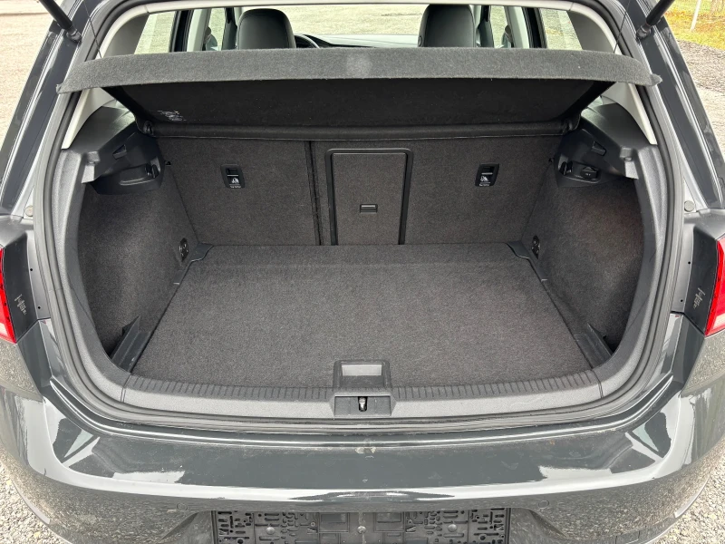 VW Golf 1.6 TDI, снимка 9 - Автомобили и джипове - 52563424