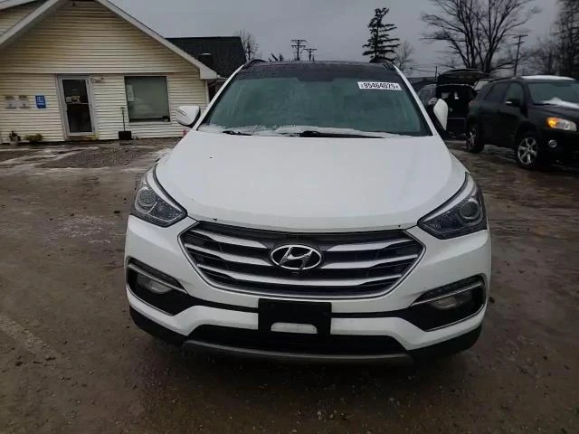 Hyundai Lantra 2.4L 4 All wheel drive
