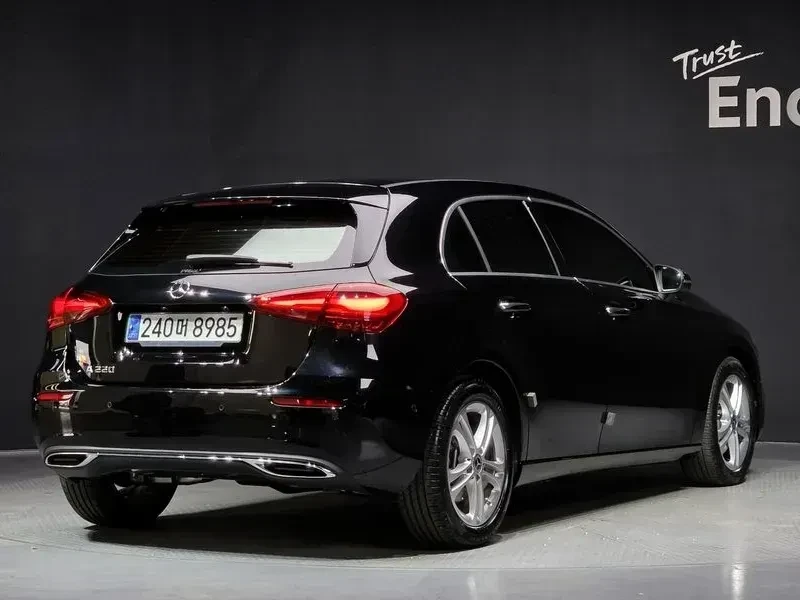 Mercedes-Benz A 220 * 2.0L* , снимка 11 - Автомобили и джипове - 54963376