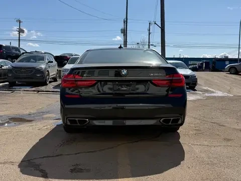 BMW 760 6.6 V12 * 25K KM * БЕЗ ИНЦИДЕНТИ * , снимка 4 - Автомобили и джипове - 55234324