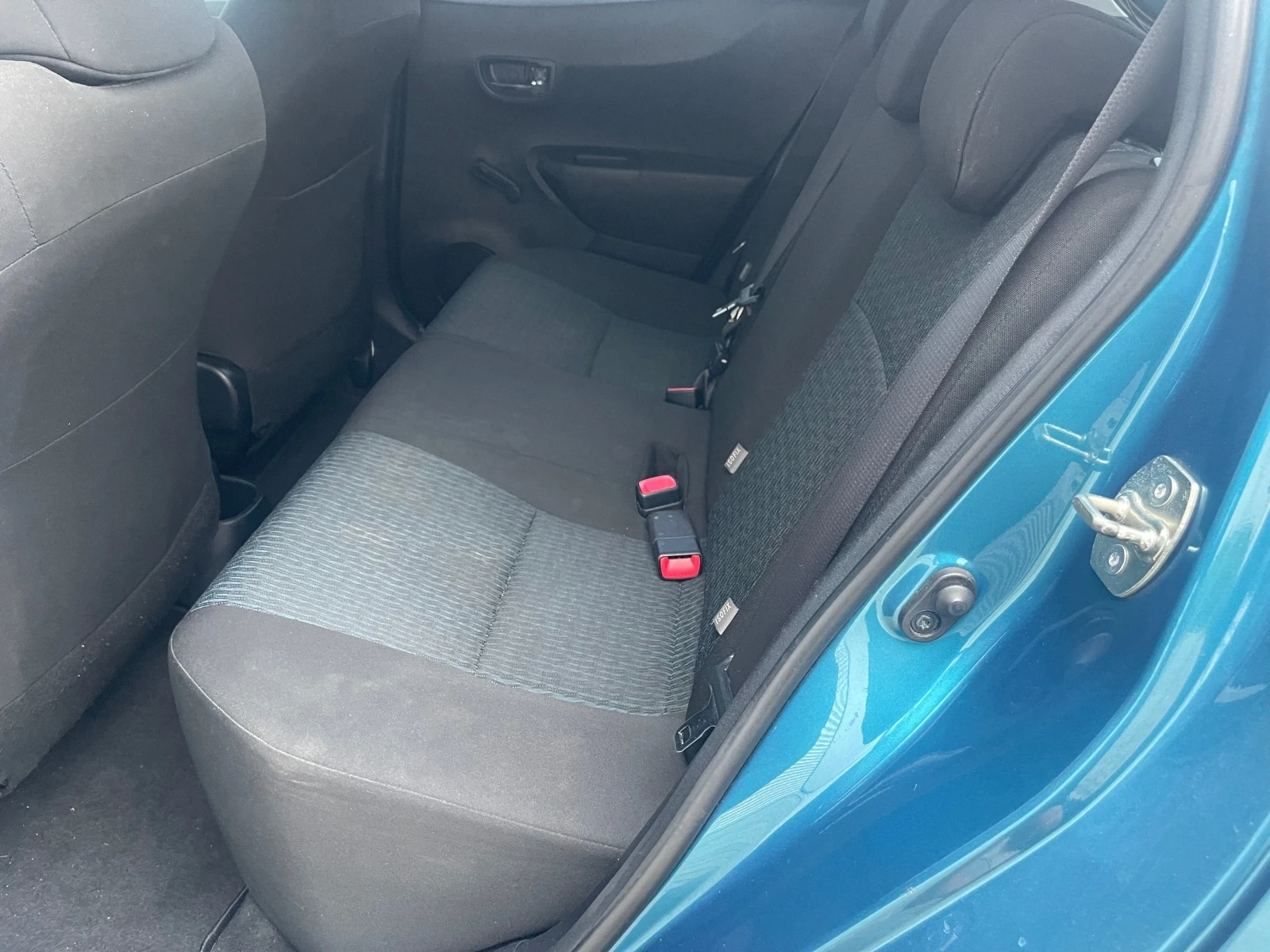 Toyota Yaris 1.0i 69.., , ., , , 5 | Mobile.bg   13