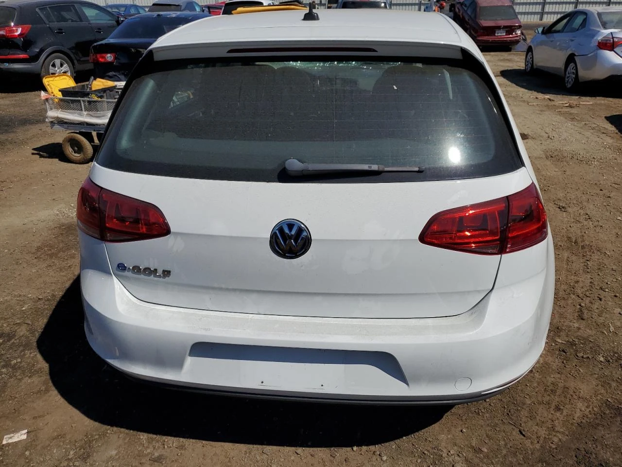 VW Golf E-GOLF SE - изображение 6