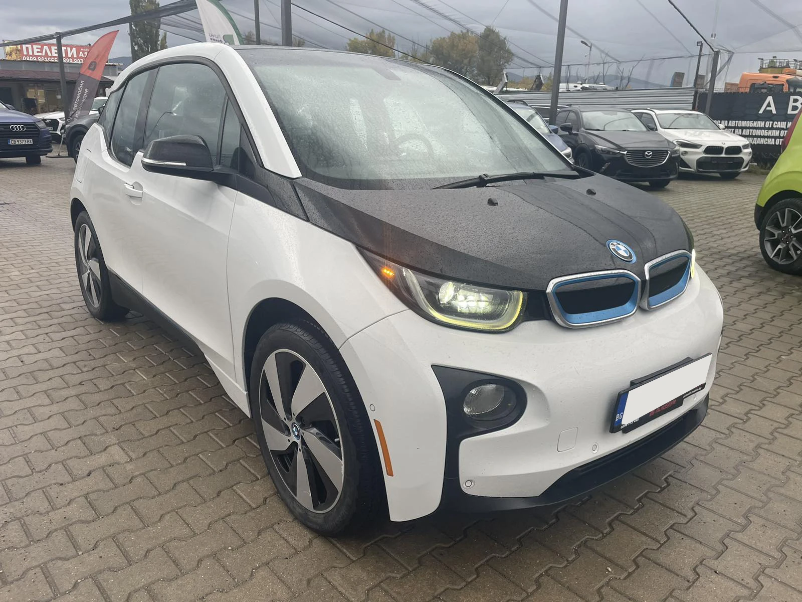 BMW i3 94 Ah * Led * Термопомпа * KeylessGO - изображение 3