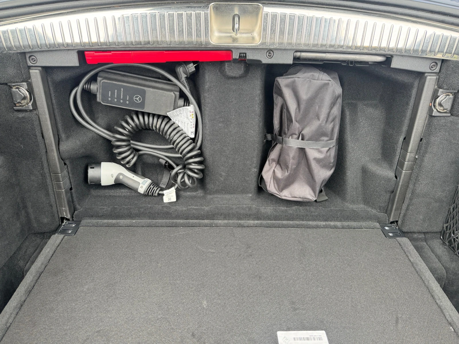 Mercedes-Benz E 300 DE / EQ Power | Mobile.bg   13