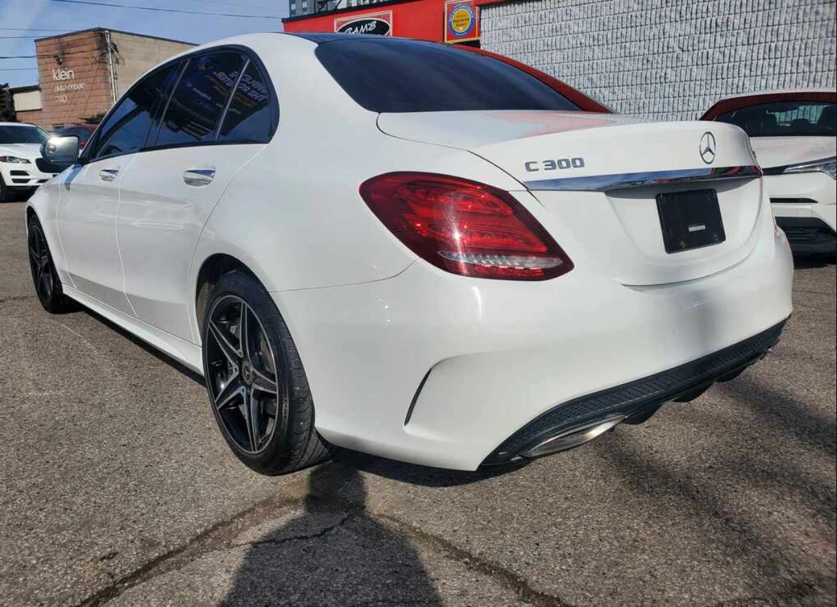 Mercedes-Benz C 300 2018 Mercedes-Benz C-Class C 300 4MATIC - изображение 4