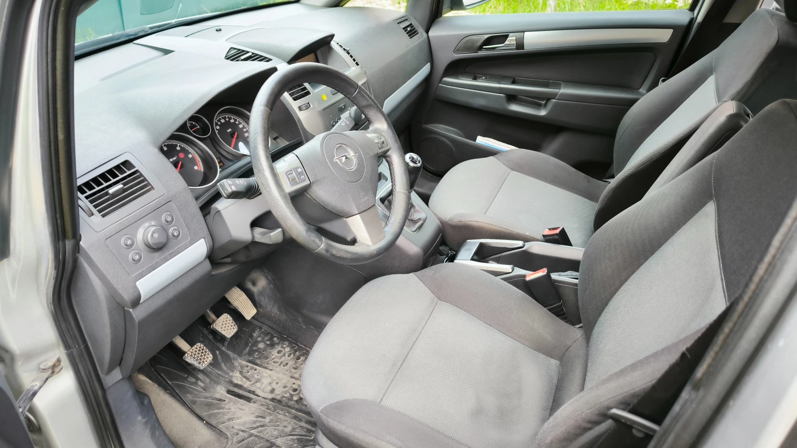 Opel Zafira 1.9 CDTI - изображение 9
