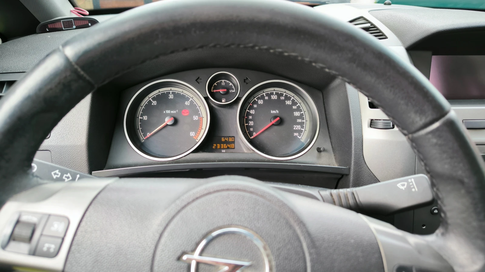 Opel Zafira 1.9 CDTI - изображение 7