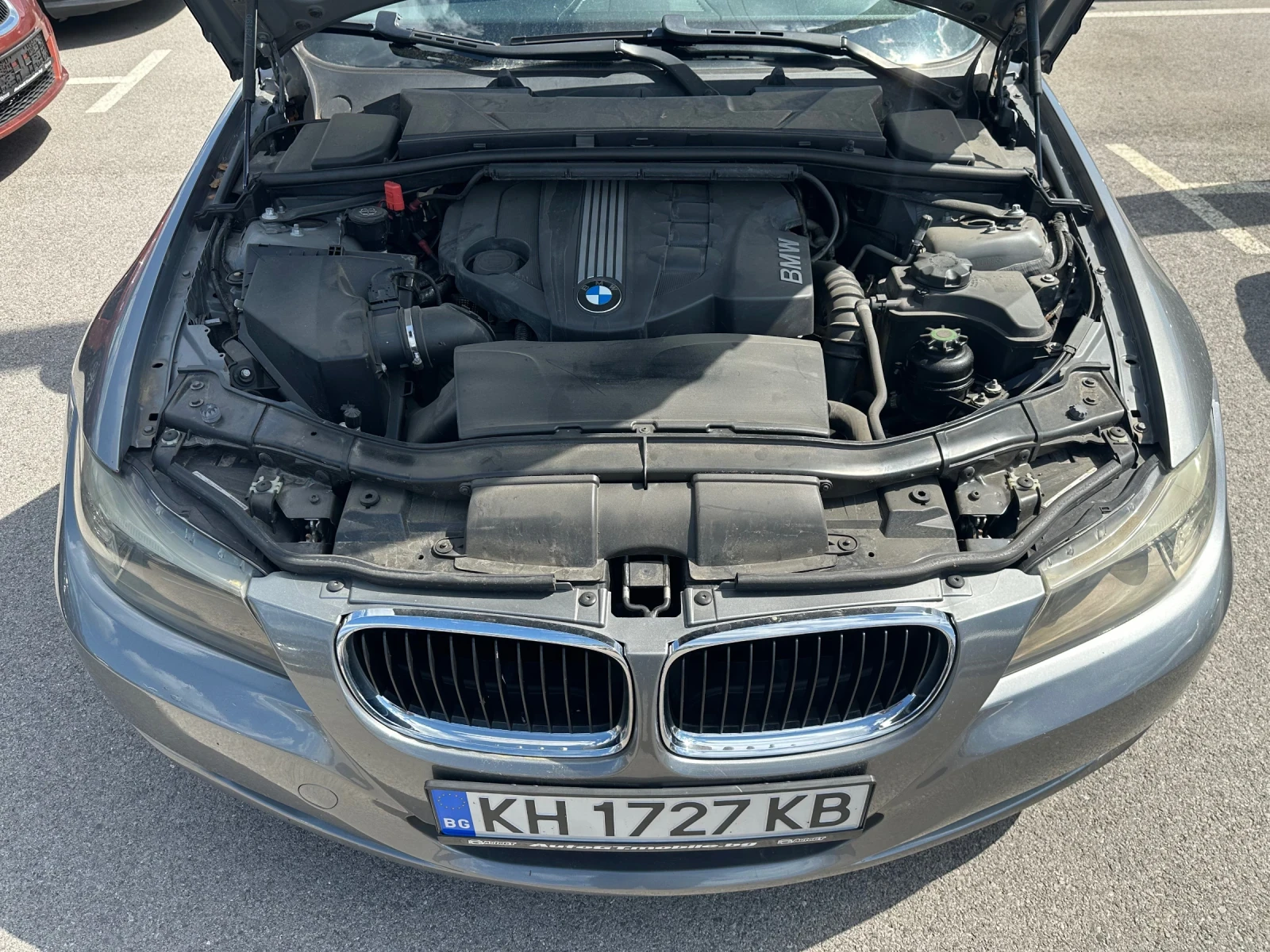 BMW 320 2.0 D X-Drive Фейслифт Навигация! - изображение 8