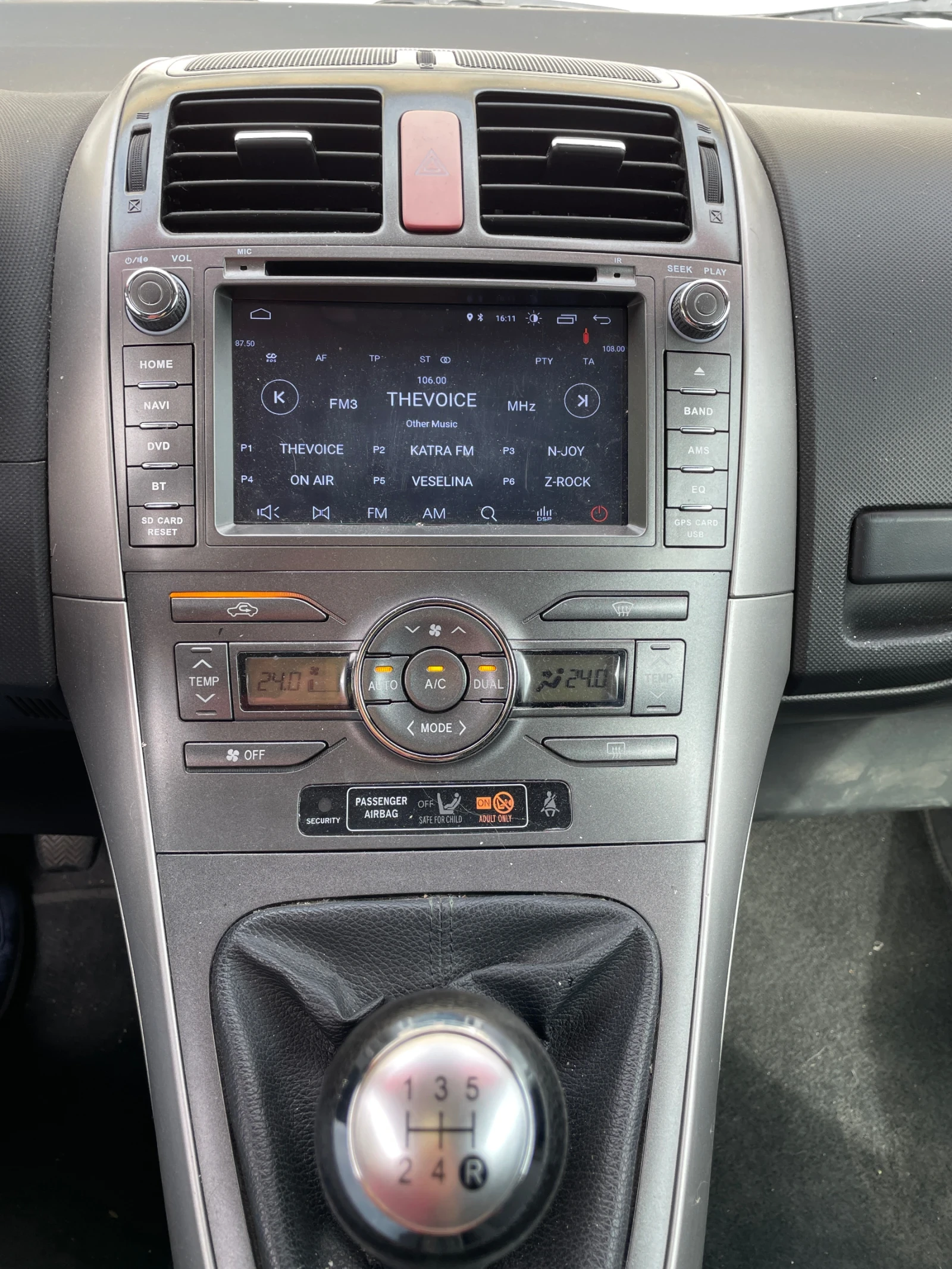 Toyota Auris 1, 6 VVT-i - изображение 10