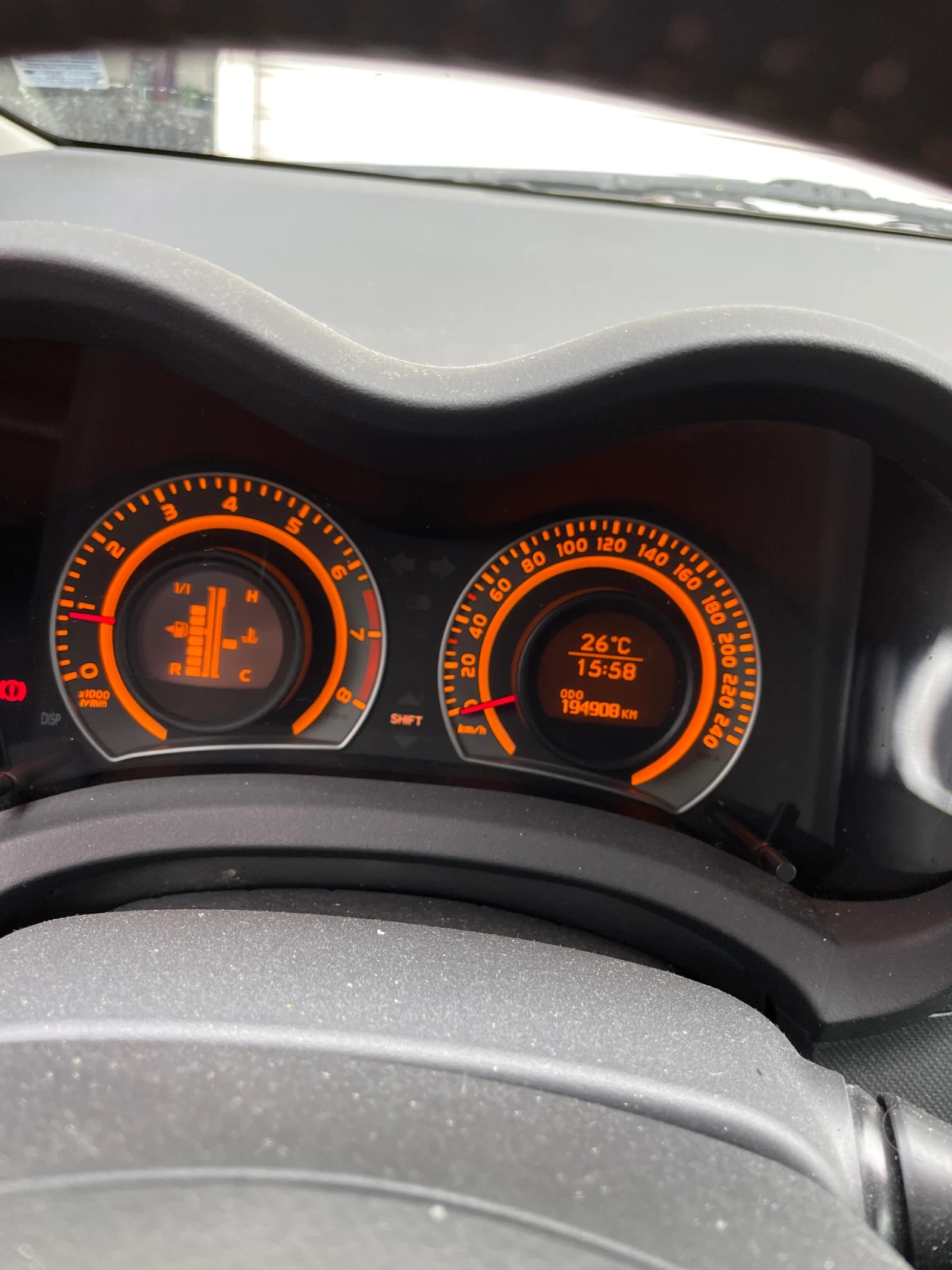 Toyota Auris 1, 6 VVT-i - изображение 9