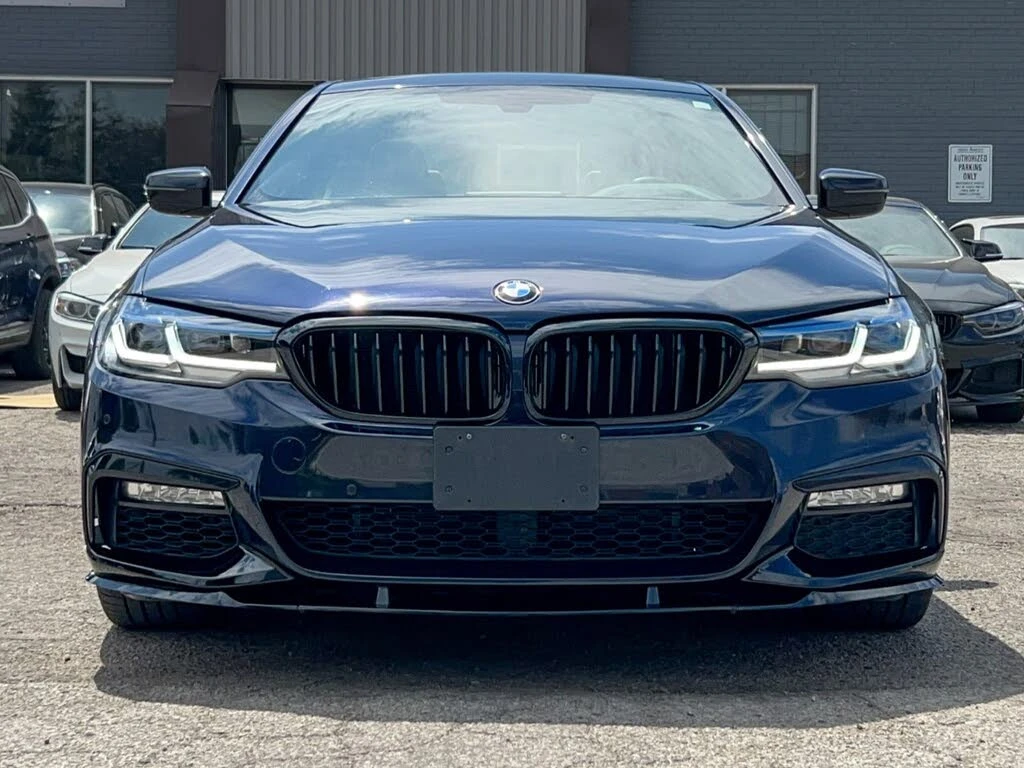 BMW 530 xDrive* M-pack* LASER* HUD* FULL - изображение 2