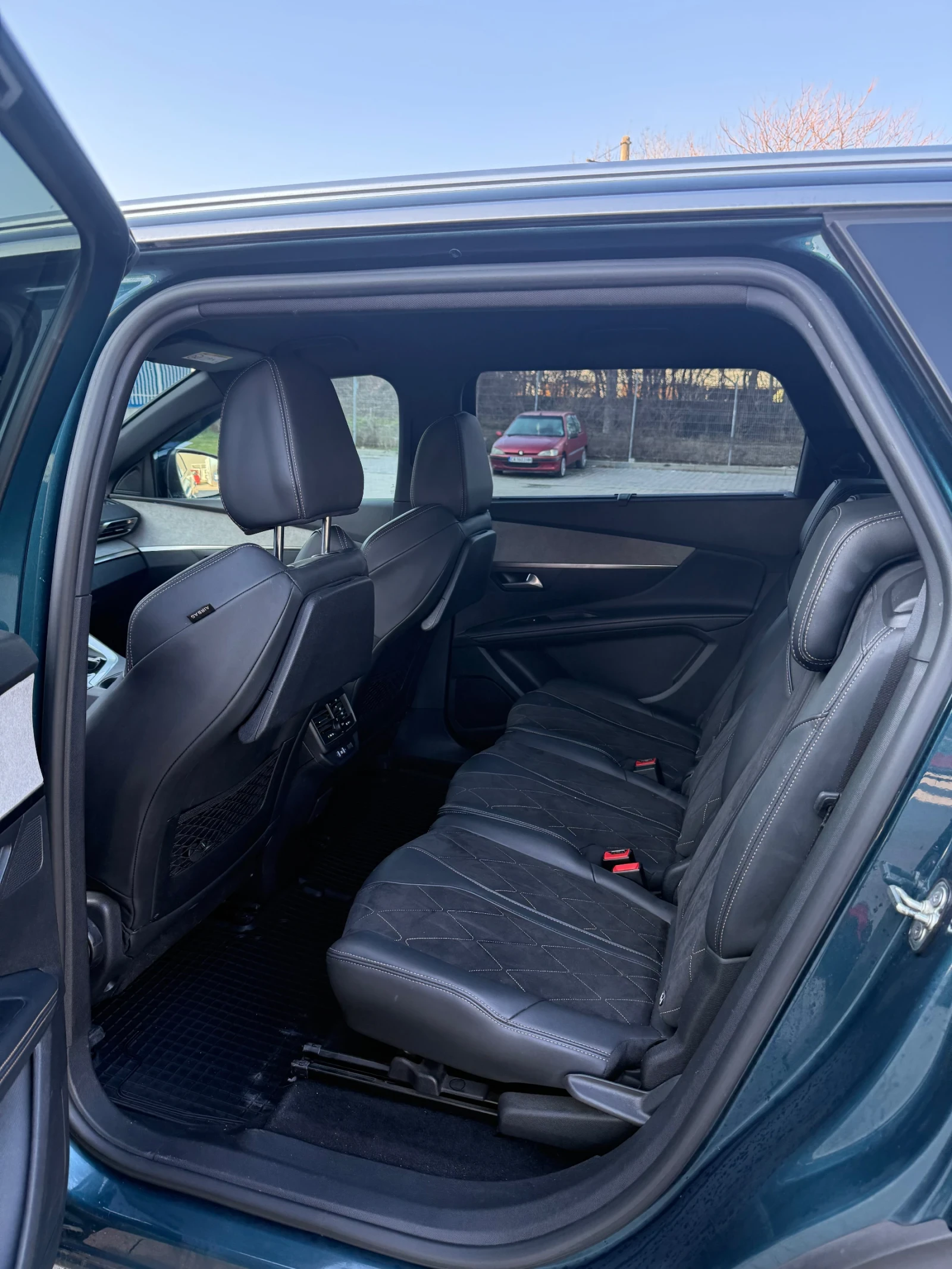 Peugeot 5008 GT 2.0 HDI 180�.�. | Mobile.bg � ����������� 11