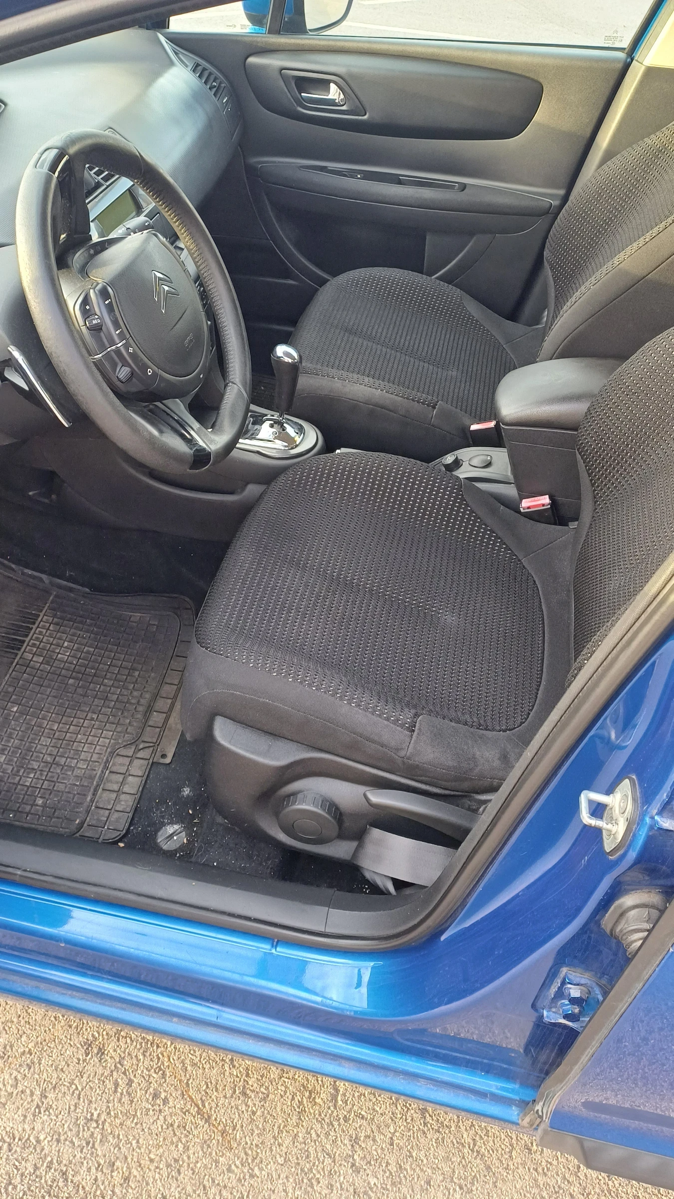 Citroen C4, снимка 5 - Автомобили и джипове - 54095482