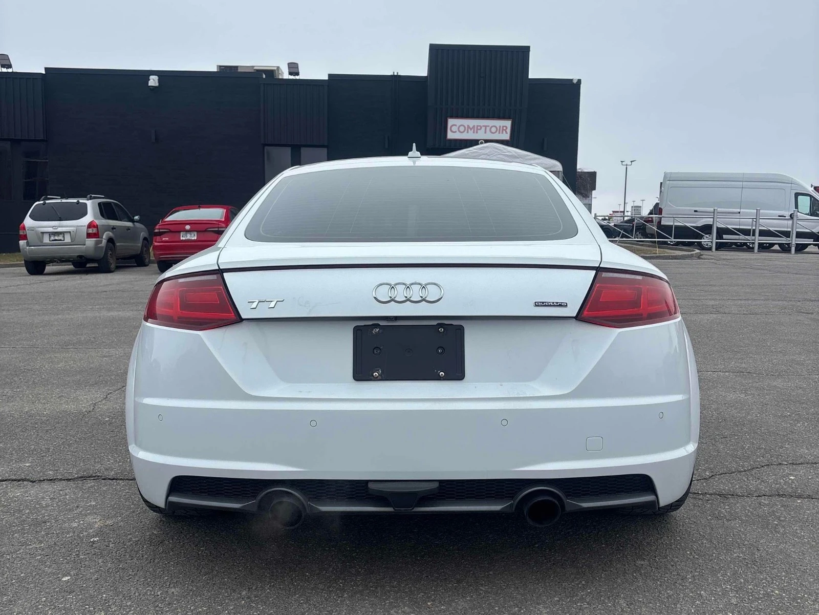 Audi Tt 2.0T РЕГИСТАЦИЯ+ ОБСЛУЖВАНЕ, снимка 4 - Автомобили и джипове - 54148725