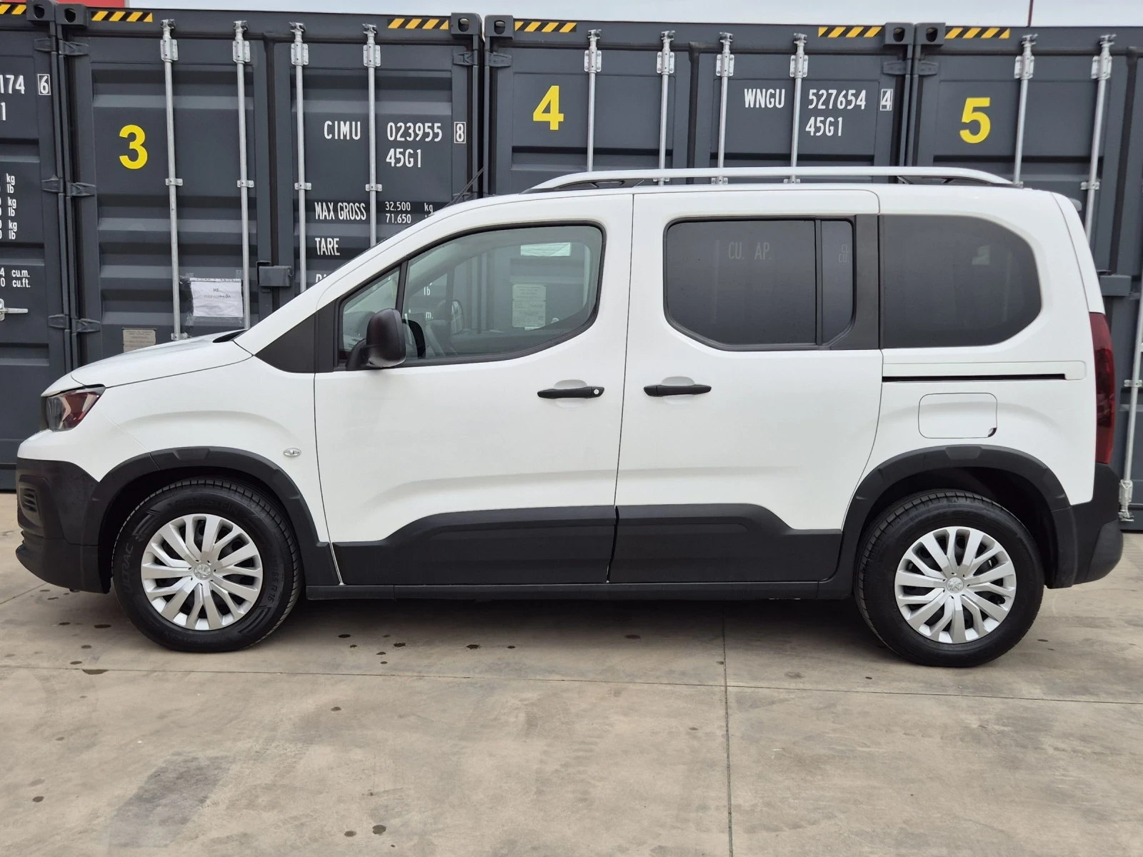 Citroen Berlingo 1.5HDI* 2019г.* , снимка 8 - Автомобили и джипове - 54218807