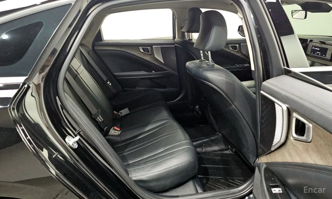 Kia K8 3.5 LPG 2WDStandard | ОБДУХВАНЕ | МАСАЖ | , снимка 13 - Автомобили и джипове - 54341290