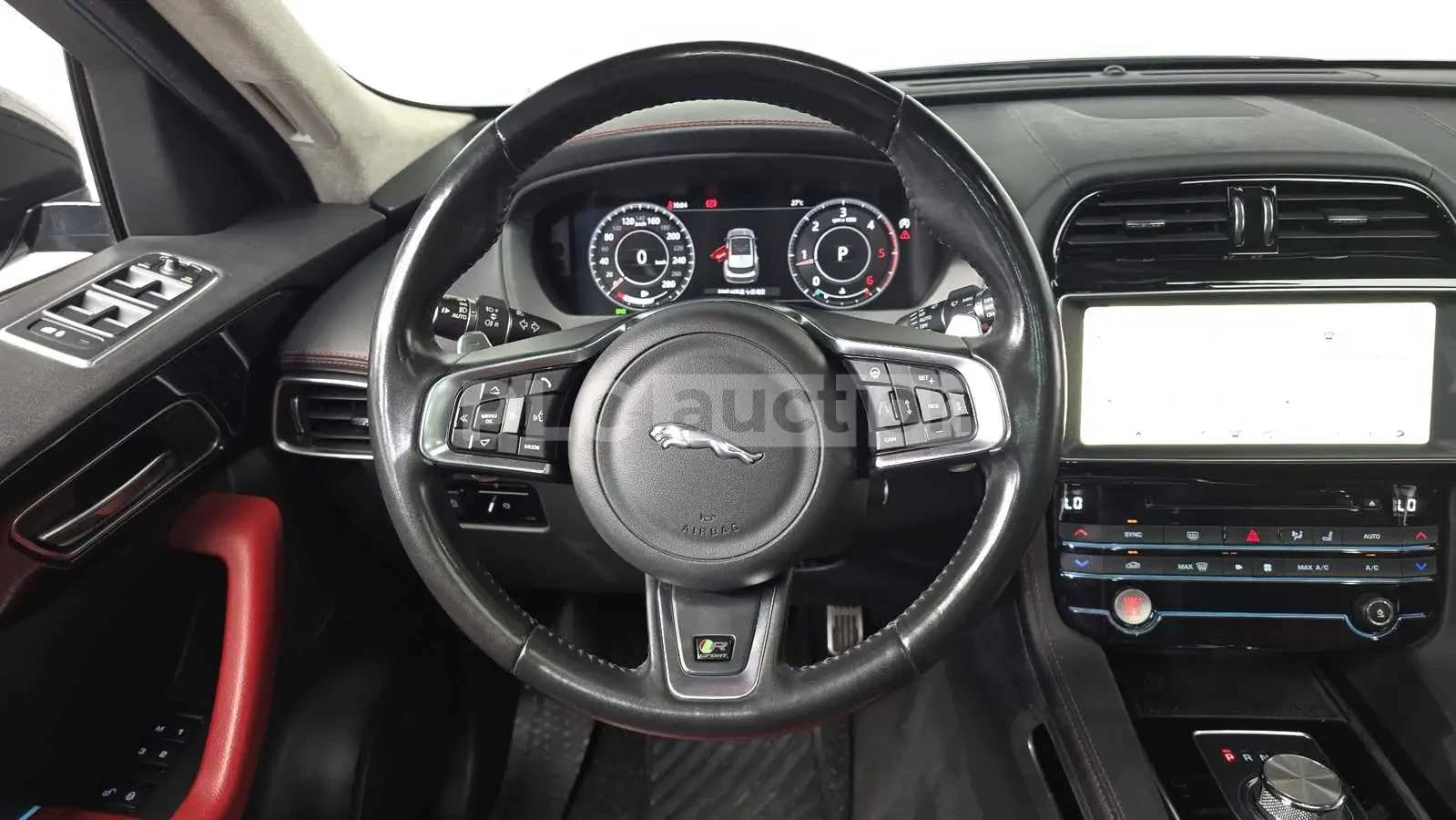 Jaguar E-pace ПОДГРЕВИ * ПАНО * KEYLESS * АВТОКРЕДИТ , снимка 15 - Автомобили и джипове - 54999342