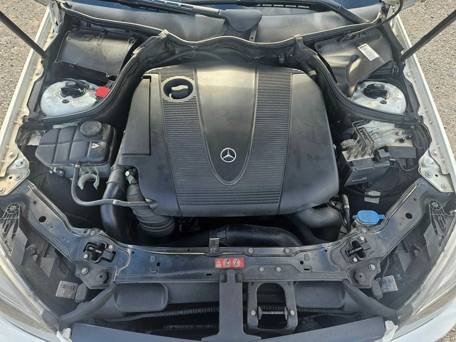 Mercedes-Benz CLC 2.2CDI КОЖА-НАВИГАЦИЯ-ПЕРФЕКТЕН, снимка 16 - Автомобили и джипове - 55221689