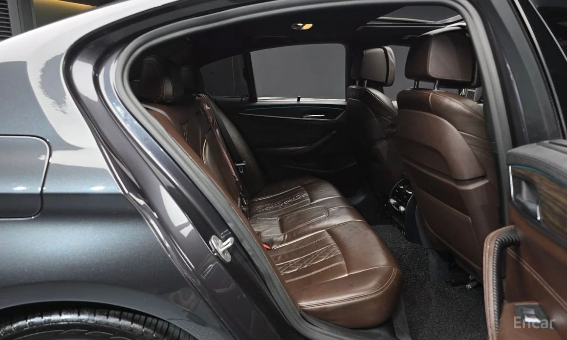BMW 520, снимка 11 - Автомобили и джипове - 55274541