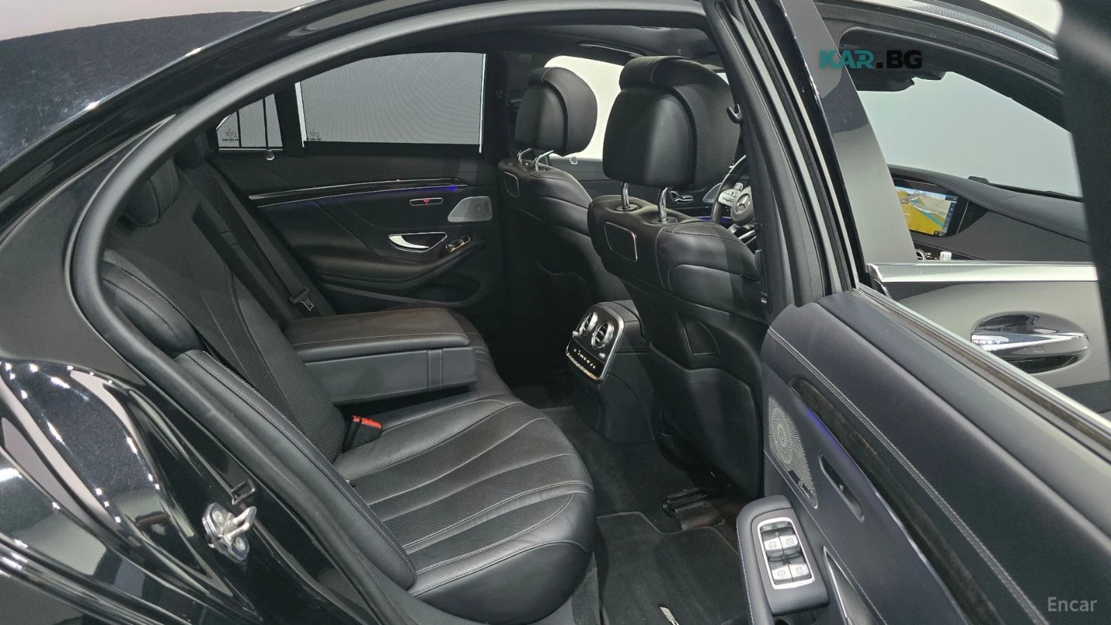 Mercedes-Benz S 350 D* КОЖА* ПОДГРЕВ* ОБДУХВ* BURM* PANO* 360* МАСАЖ, снимка 11 - Автомобили и джипове - 55964501