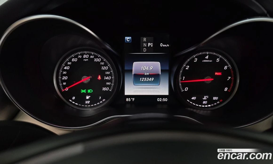 Mercedes-Benz C 300 C300 4MATIC, снимка 8 - Автомобили и джипове - 56117176