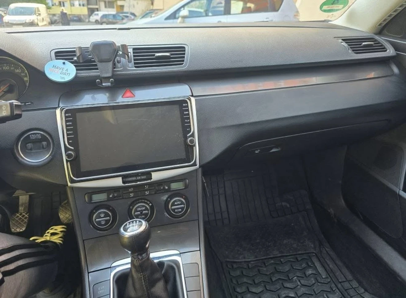 VW Passat, снимка 6 - Автомобили и джипове - 56262276