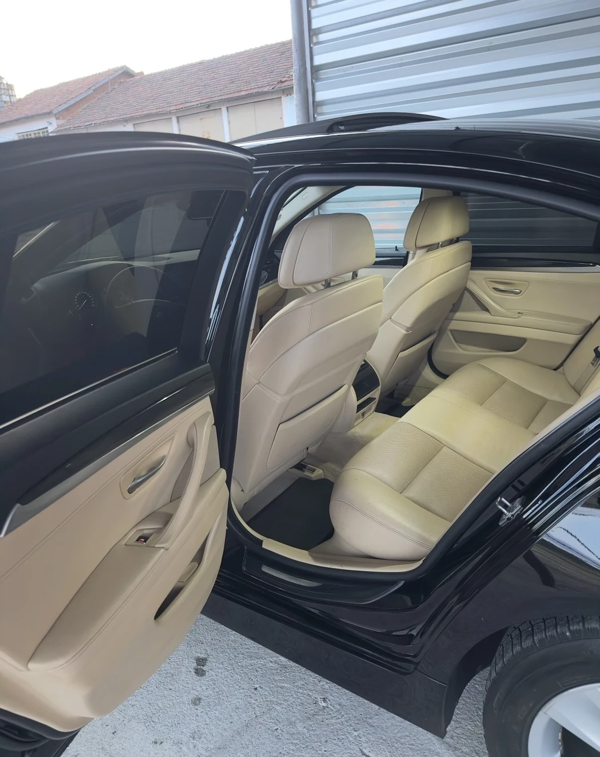 BMW 535, снимка 11 - Автомобили и джипове - 56749391