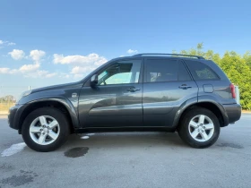 Toyota Rav4 2.0 D4D 116кс 2005 с ТЕГЛИЧ, снимка 3