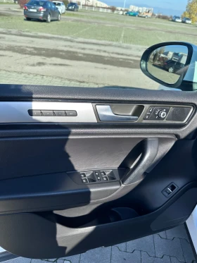 VW Touareg 3.0 TDI - 13000 € / 25425.79 лв. - 33992456 4