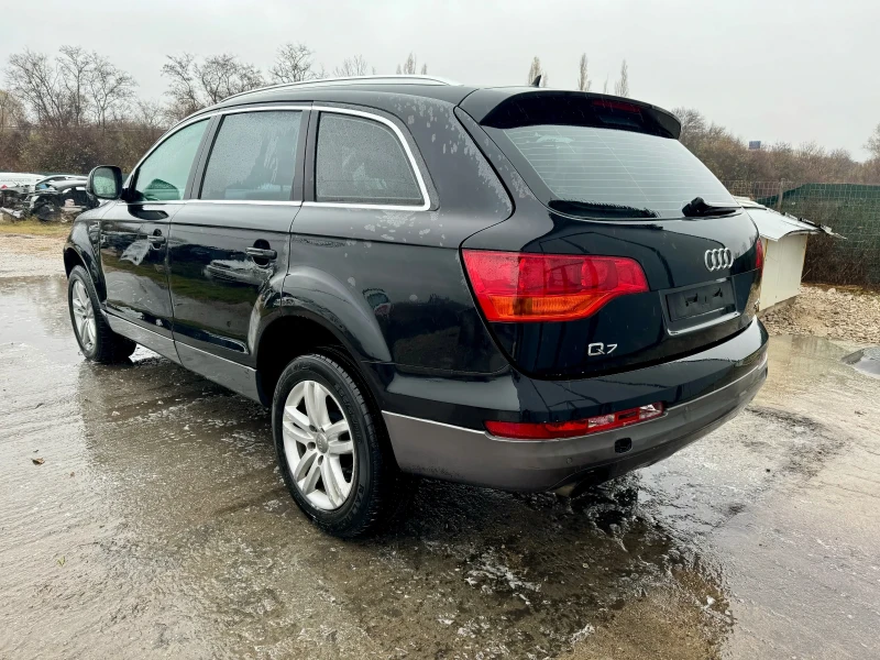 Audi Q7 3.0TDI 233кс на въздух, снимка 6 - Автомобили и джипове - 47997122