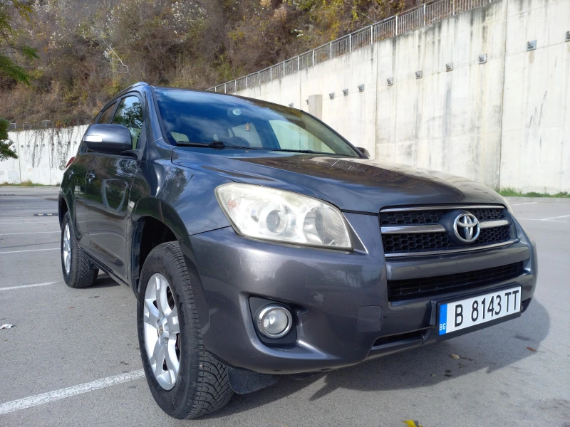 Toyota Rav4 2.2 D4D 4X4, снимка 1 - Автомобили и джипове - 49450312