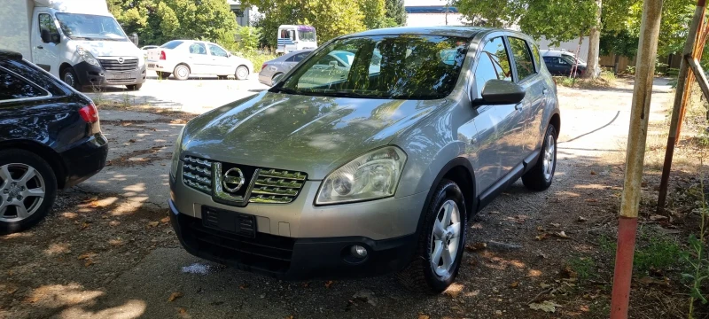 Nissan Qashqai 1.6i, снимка 2 - Автомобили и джипове - 51443455