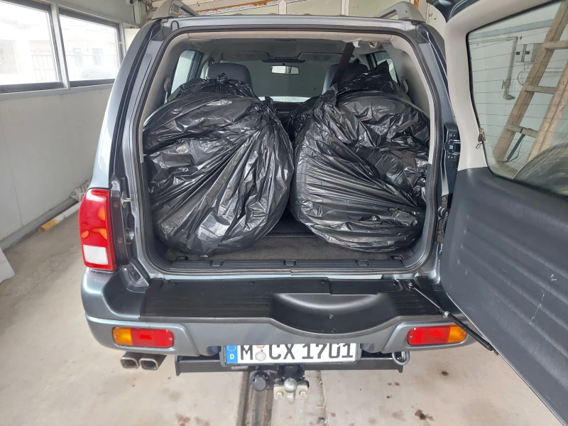 Suzuki Grand vitara 2, 5i-158kc.-ТОП СЪСТОЯНИЕ, снимка 7 - Автомобили и джипове - 53282356