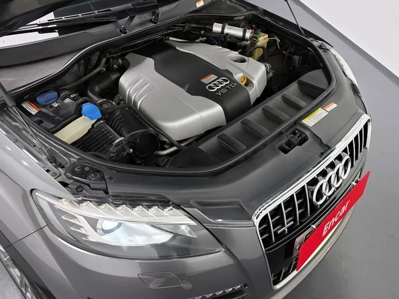 Audi Q7 3.0 TDI Quattro, снимка 6 - Автомобили и джипове - 55132422