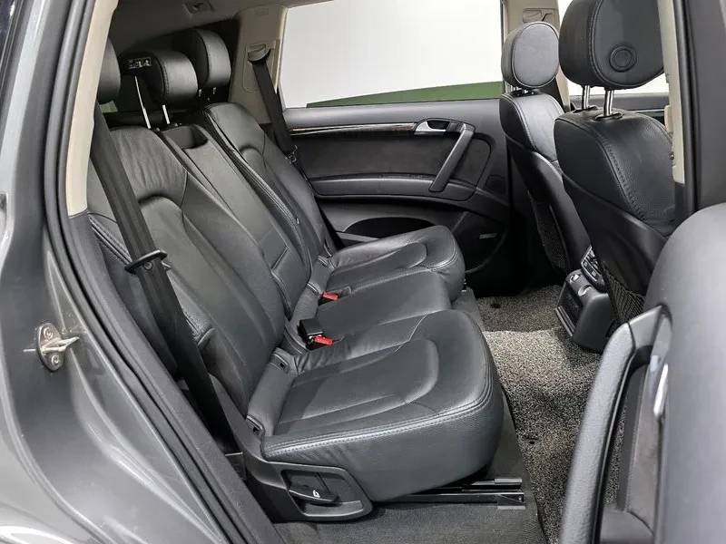 Audi Q7 3.0 TDI Quattro, снимка 12 - Автомобили и джипове - 55132422