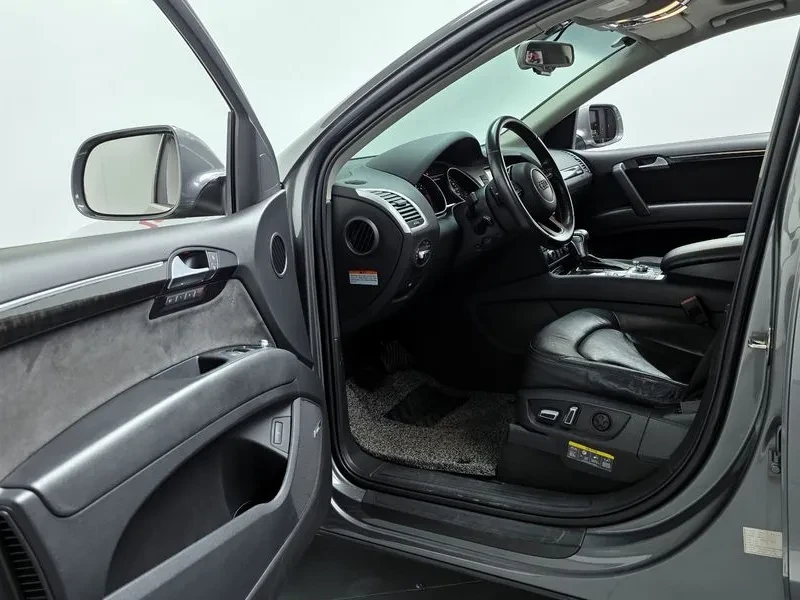 Audi Q7 3.0 TDI Quattro, снимка 10 - Автомобили и джипове - 55132422