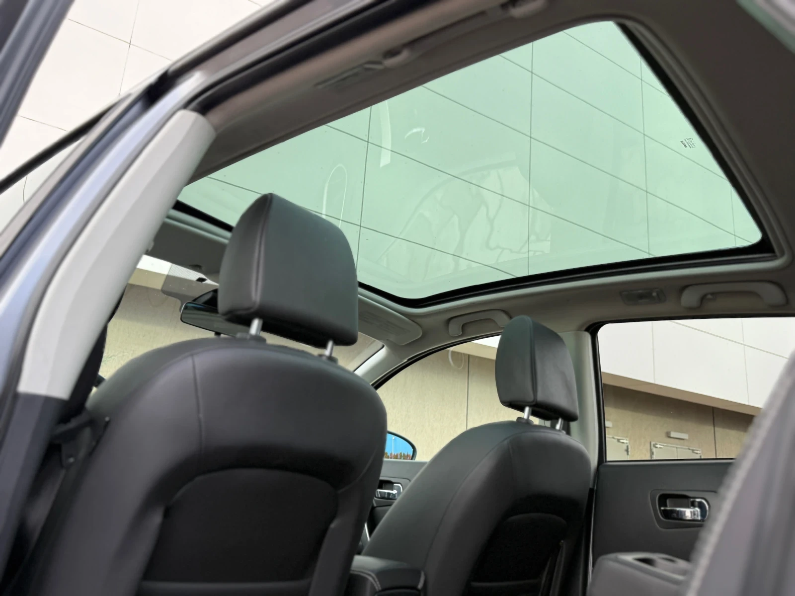 Nissan Qashqai 2.0i-141�.� 4x4 FACELIFT KOJA BOSE PANORAMA NAVI | Mobile.bg � ����������� 13
