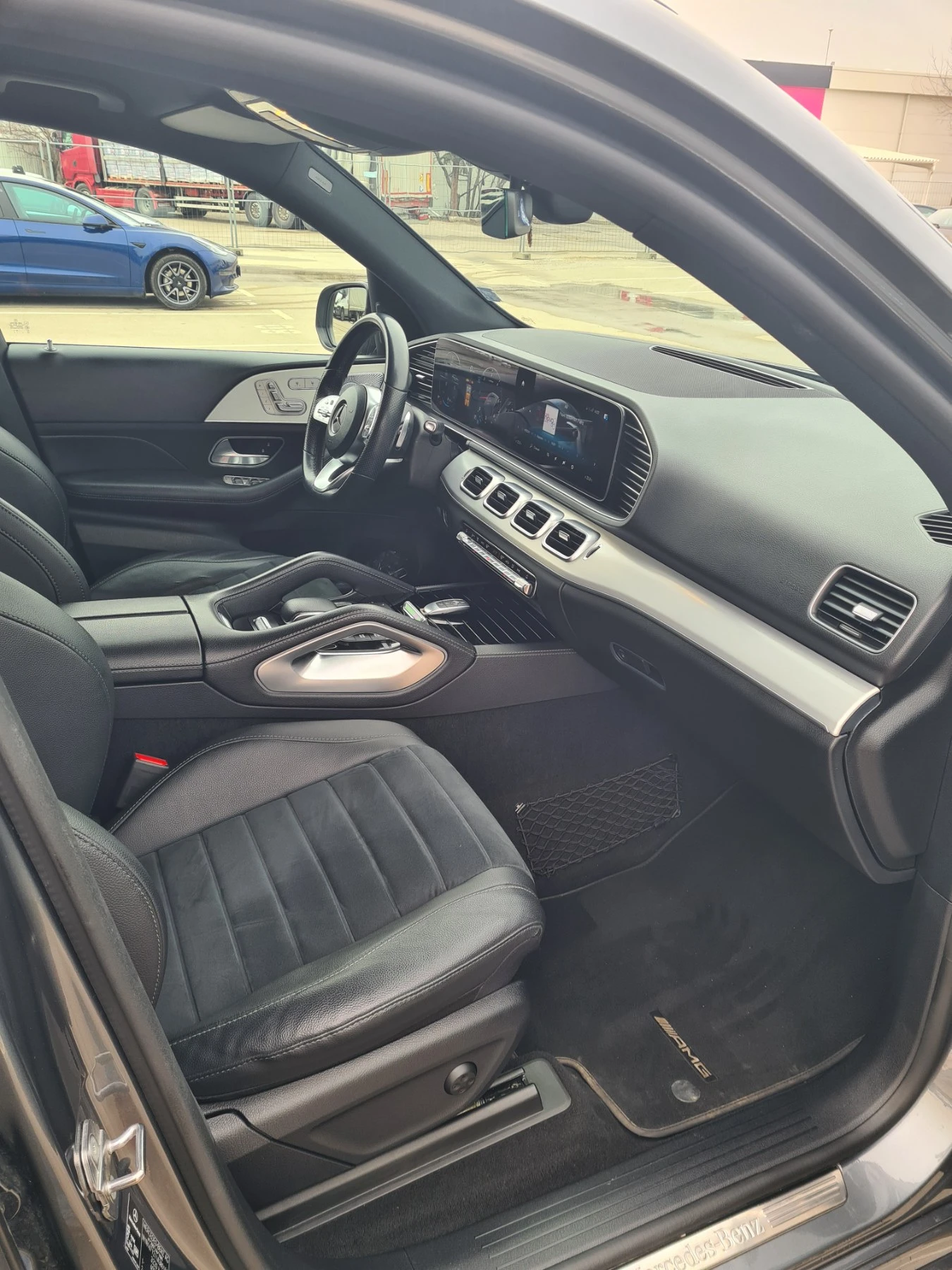 Mercedes-Benz GLE 350 350 D 4MATIC, снимка 8 - Автомобили и джипове - 53731713