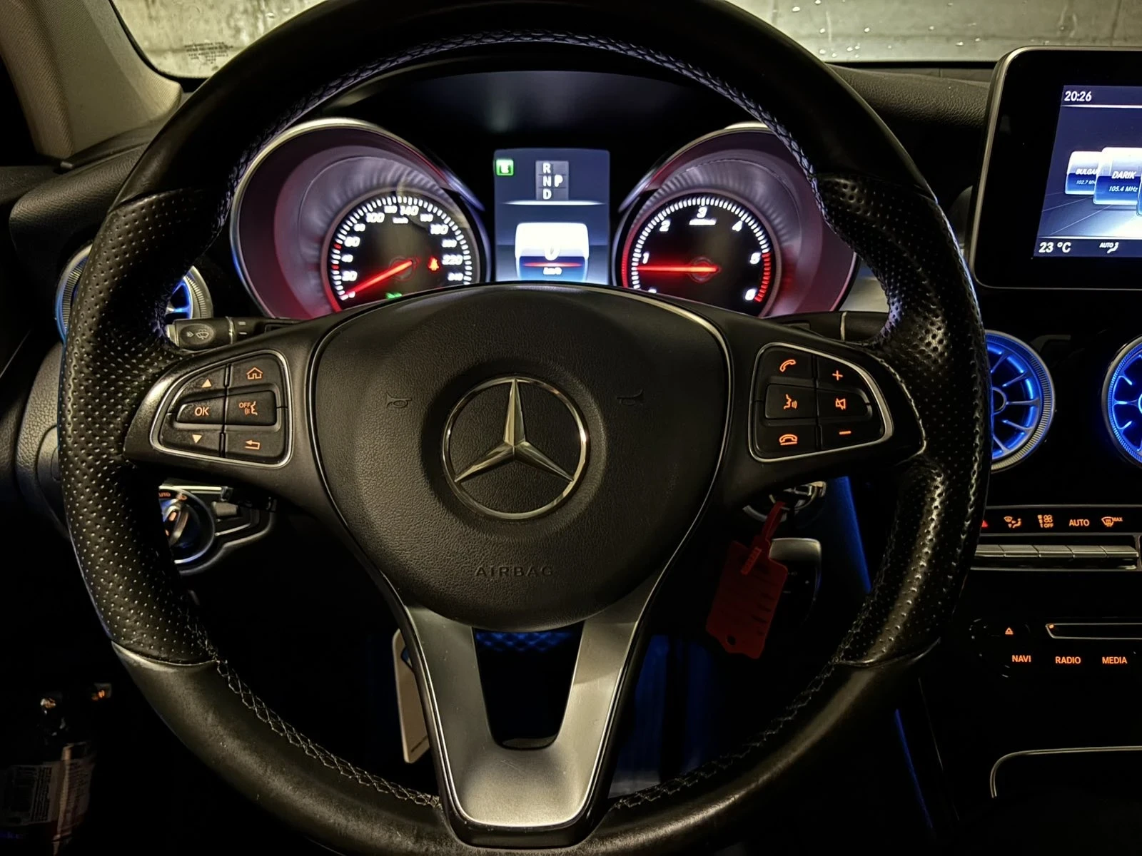 Mercedes-Benz GLC 250 -4MATIC-9G, снимка 6 - Автомобили и джипове - 54095815